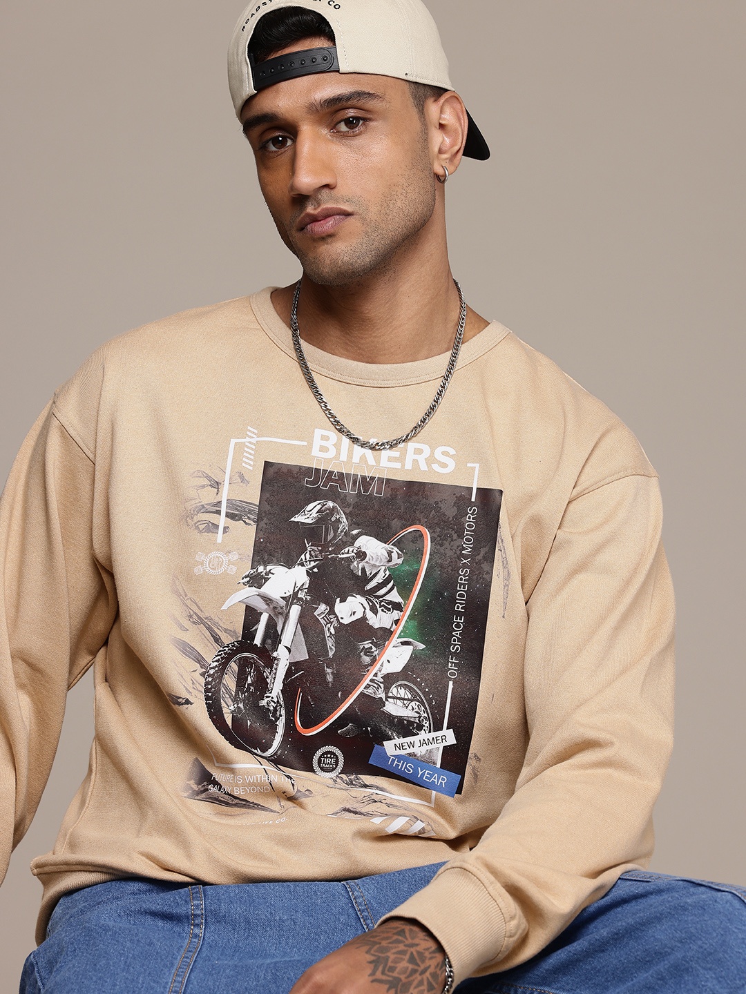 

Roadster Men Printed Sweatshirt, Beige