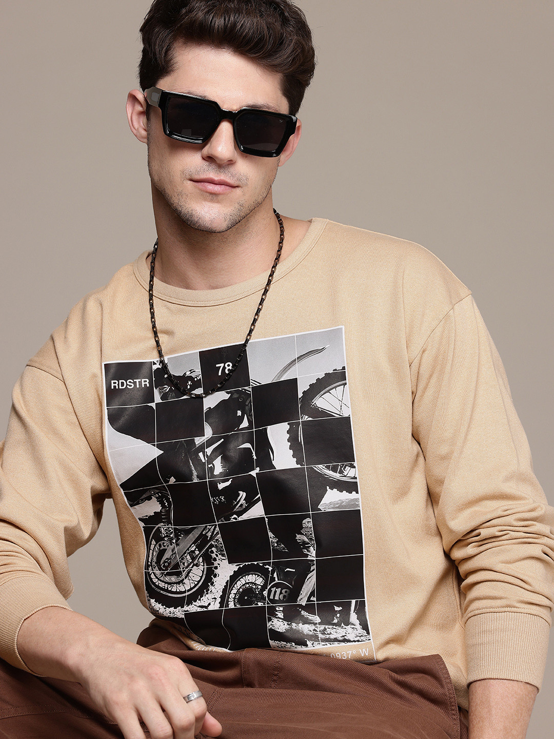 

Roadster Men Printed Relaxed Fit Terry Sweatshirt, Beige