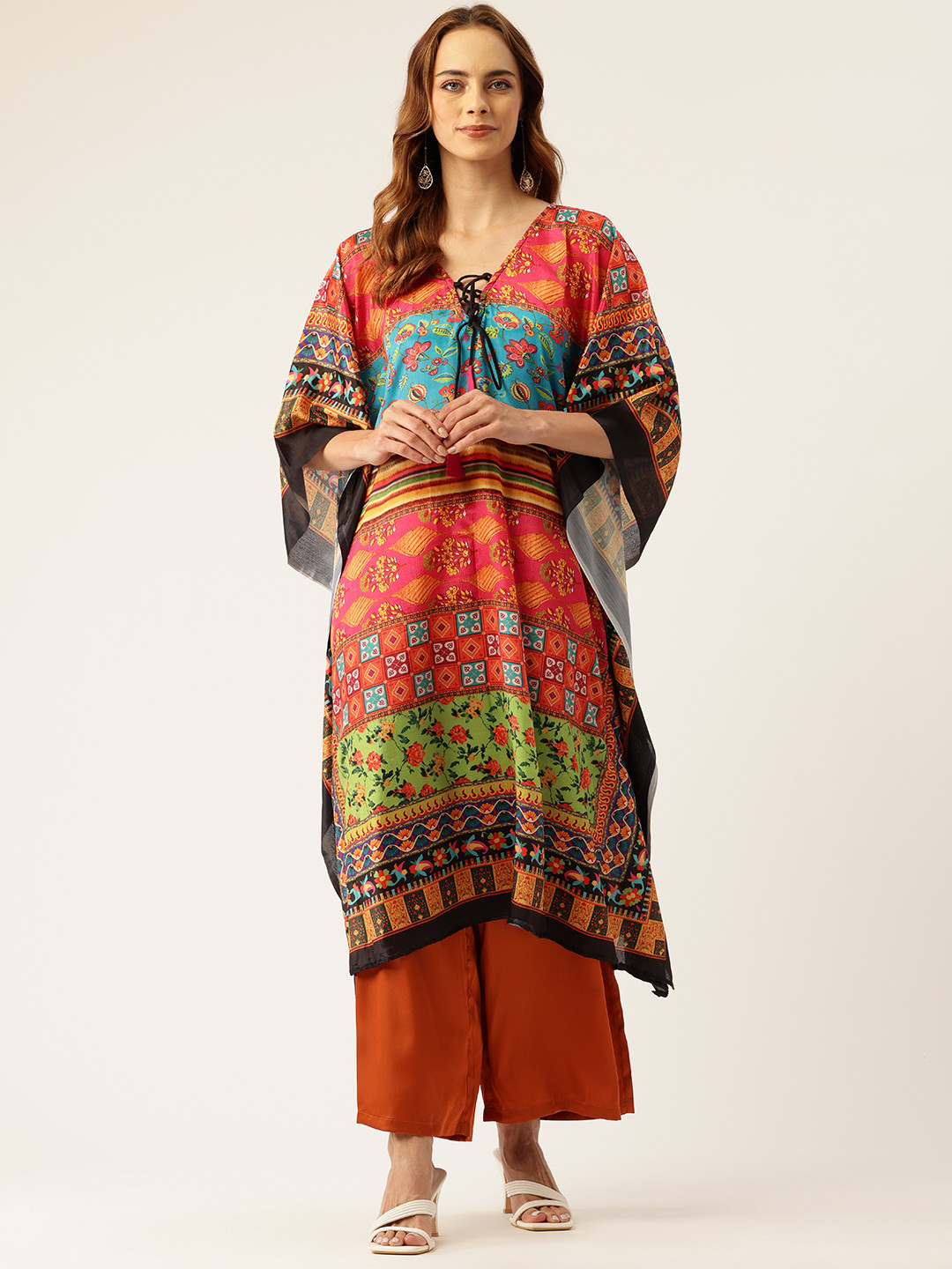 

Molcha Ethnic Motifs Printed Flared Sleeves Kaftan Kurta, Multi