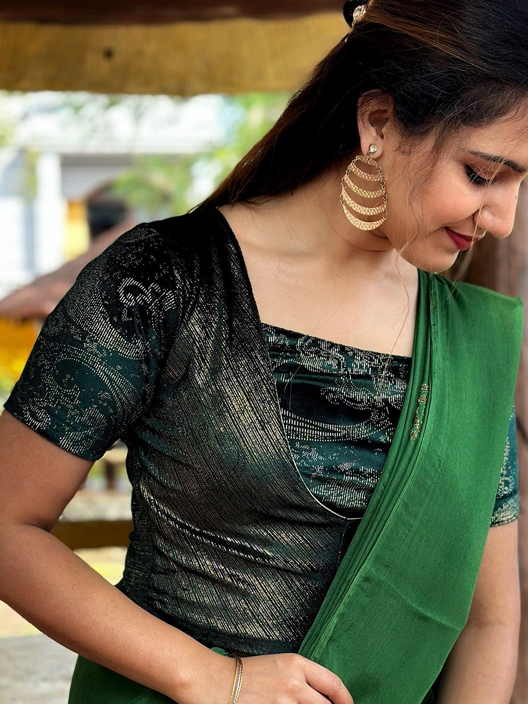 

Bindigasm's Advi Women Stretchable Woven Design Slip-On Saree Blouse, Green