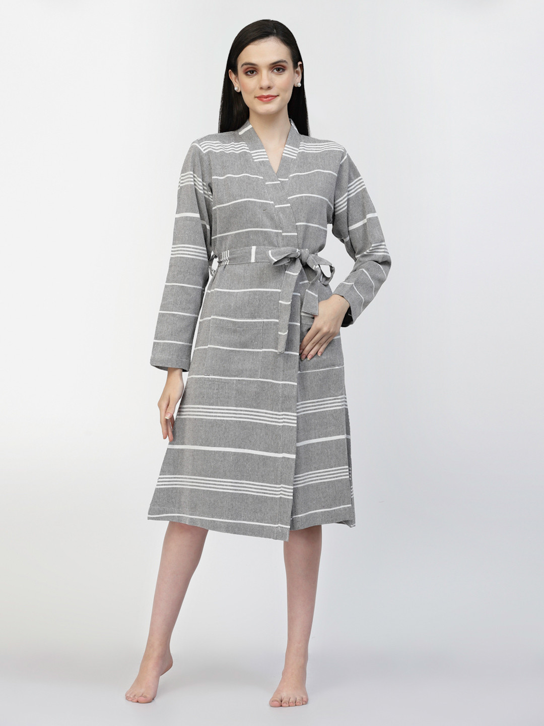 

KLOTTHE Striped Cotton Bath Robe With Belt, Grey