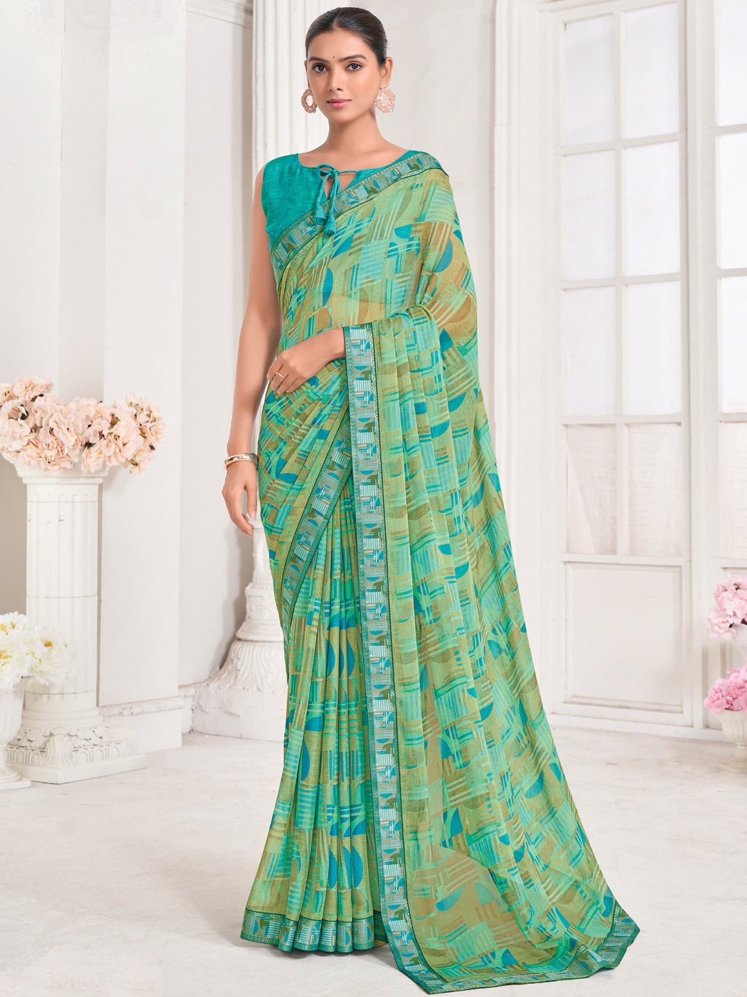 

Mitera Geometric Printed Saree, Green