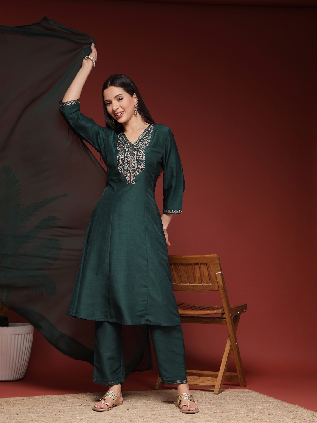 

Nayam By Lakshita Floral Yoke Design Sequinned A-Line Kurta With Palazzos & Dupatta, Green