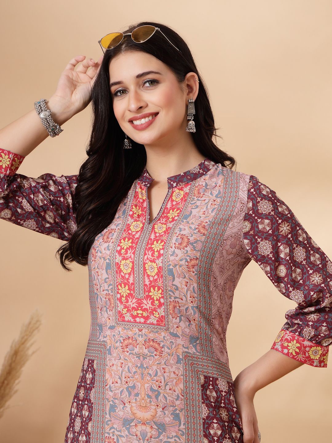 

Nayam By Lakshita Floral Printed Sequinned Mandarin Collar Straight Kurta, Purple