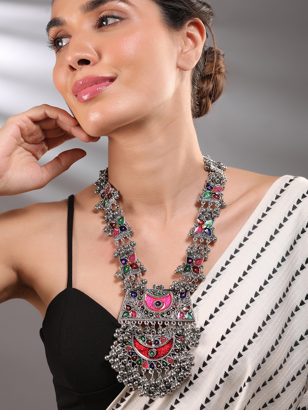 

Rubans Oxidised Silver-Plated Multicolour Enamel Crescent Motif & Silver Beads Necklace