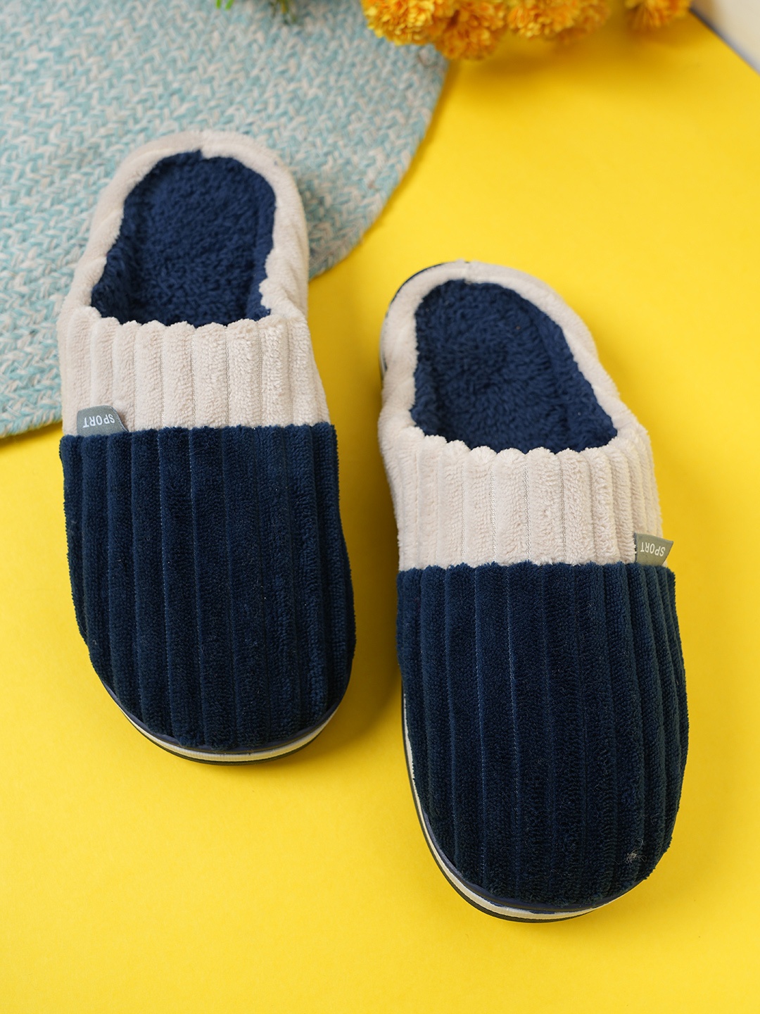 

glitchez Men Room Slippers, Navy blue