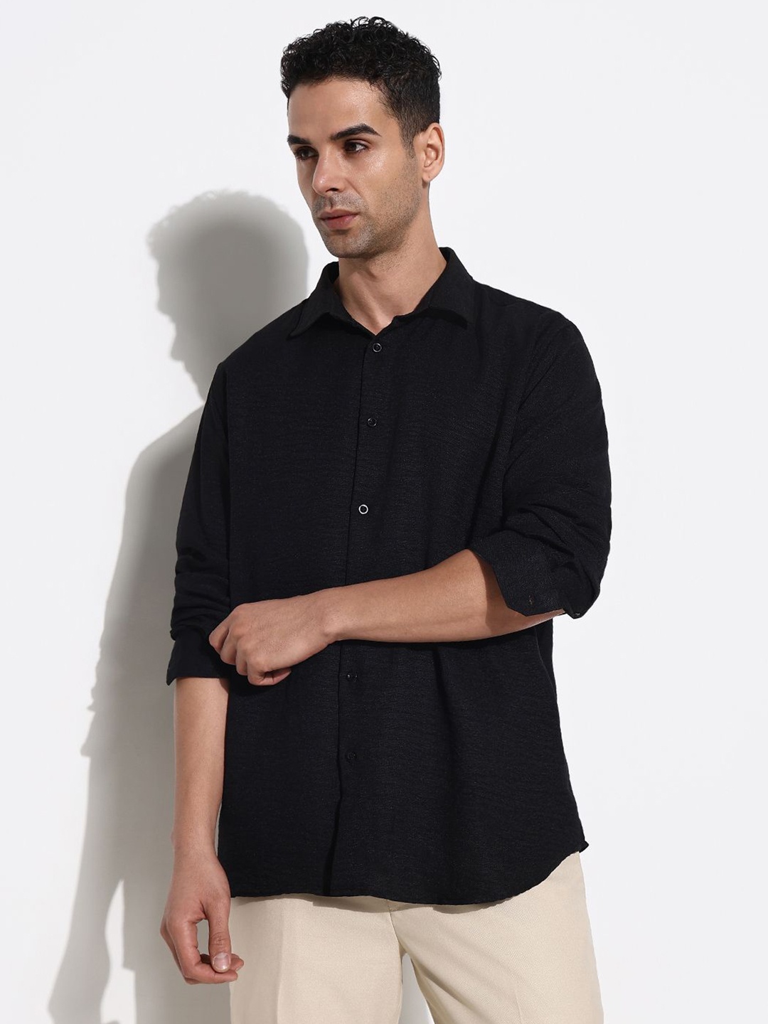 

SHOWOFF Men Standard Slim Fit Opaque Casual Shirt, Black