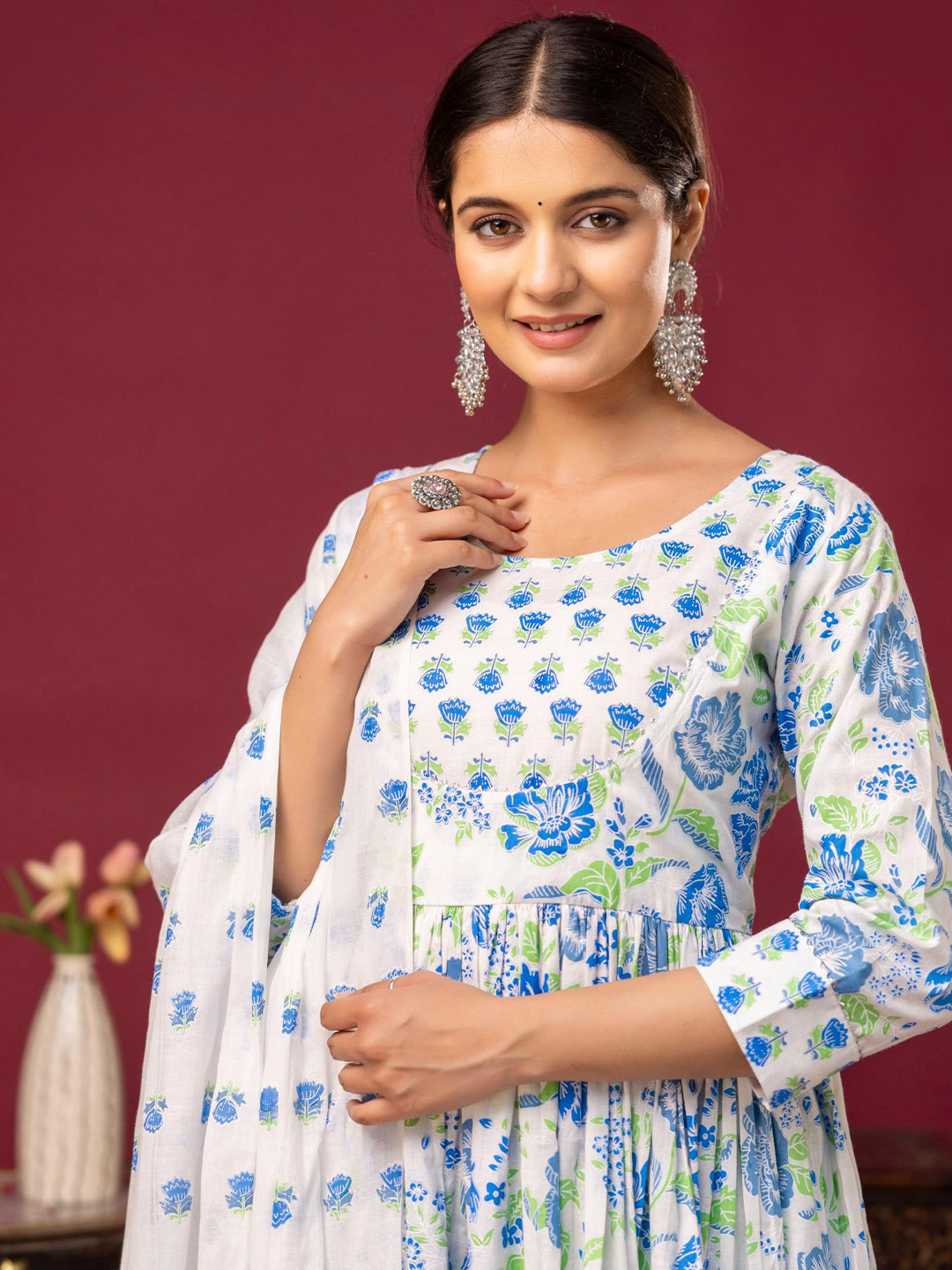 

Anouk Women Floral Printed Regular Kurta with Trousers & With Dupatta, Blue