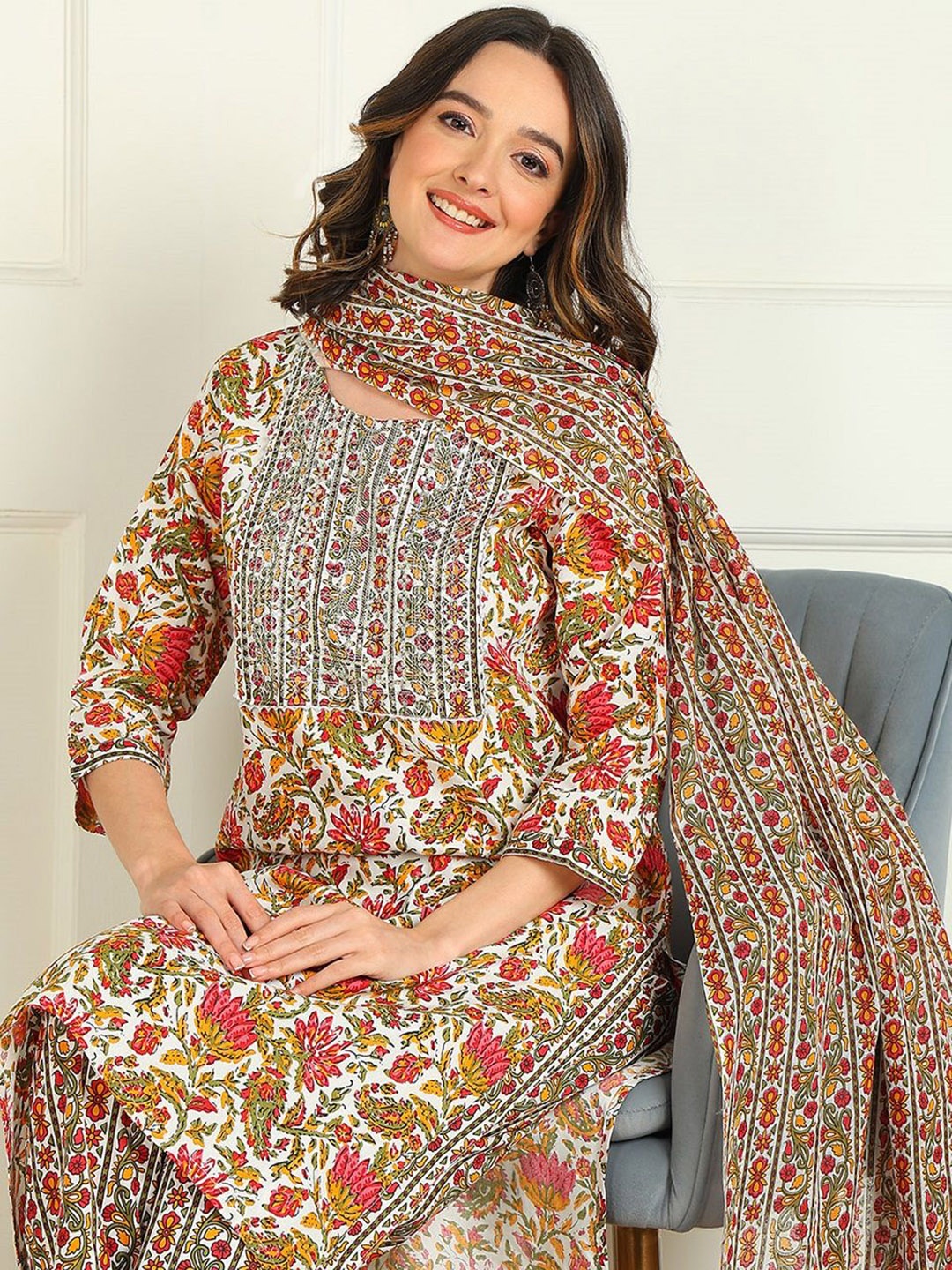 

Anouk Women Floral Printed Regular Kurta with Trousers & With Dupatta, White