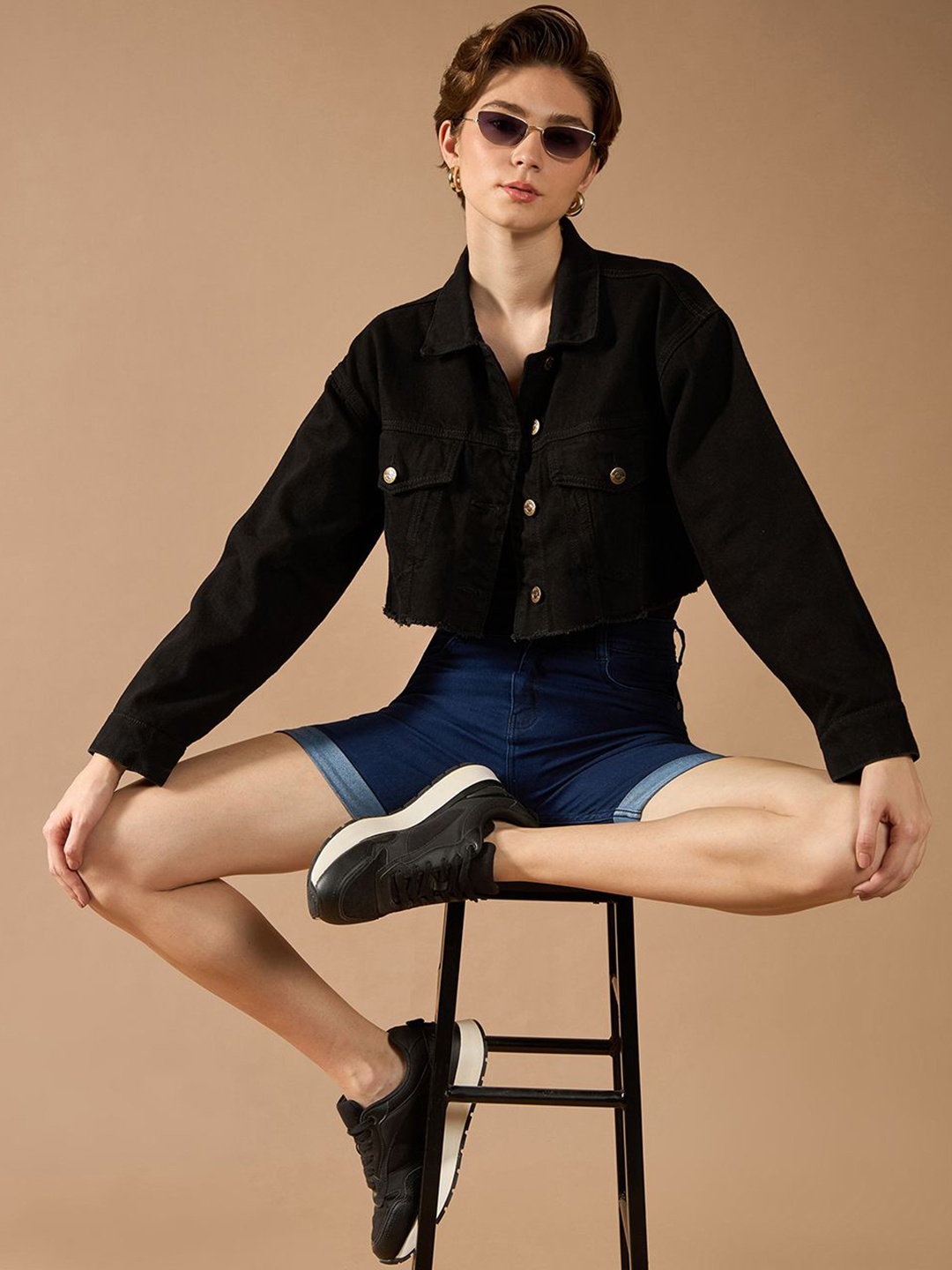 

DOLCE CRUDO Women Skinny Fit High-Rise Denim Shorts, Navy blue