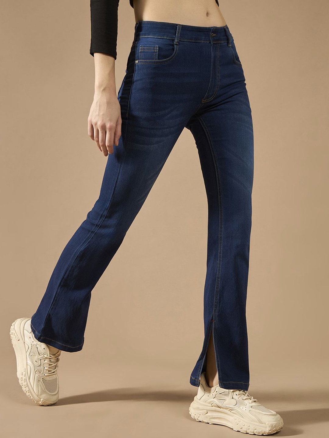 

DOLCE CRUDO Women Bootcut Stretchable Jeans, Blue