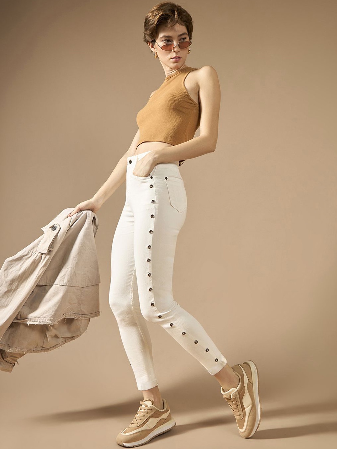 

DOLCE CRUDO Women Skinny Fit High-Rise Stretchable Jeans, White