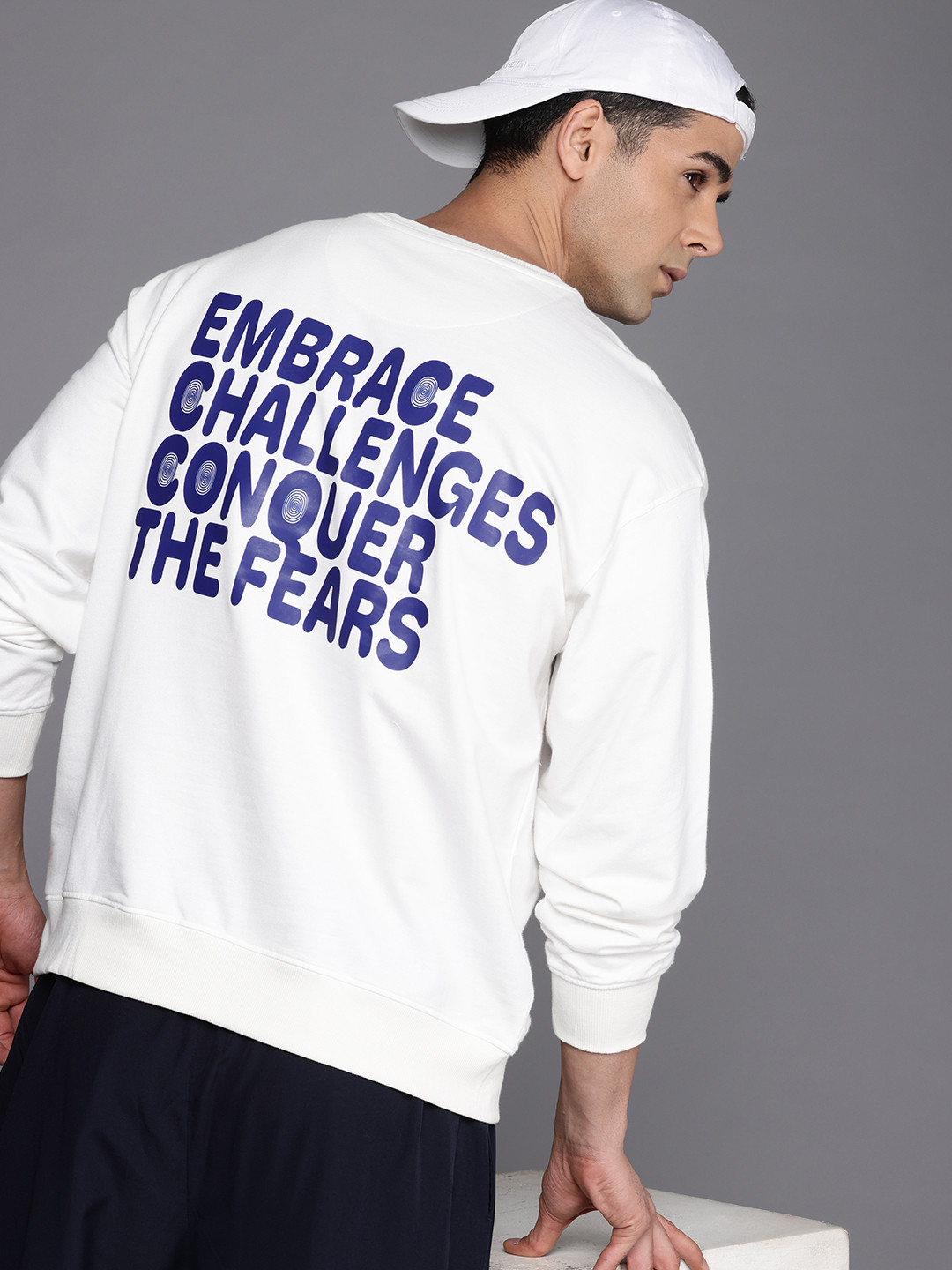 

HRX by Hrithik Roshan Men Typography Printed Oversized Sweatshirt, White