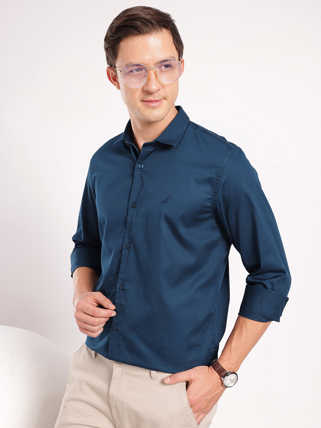 

Nautica Classic Fit Pure Cotton Water Repellent Casual Shirt, Blue