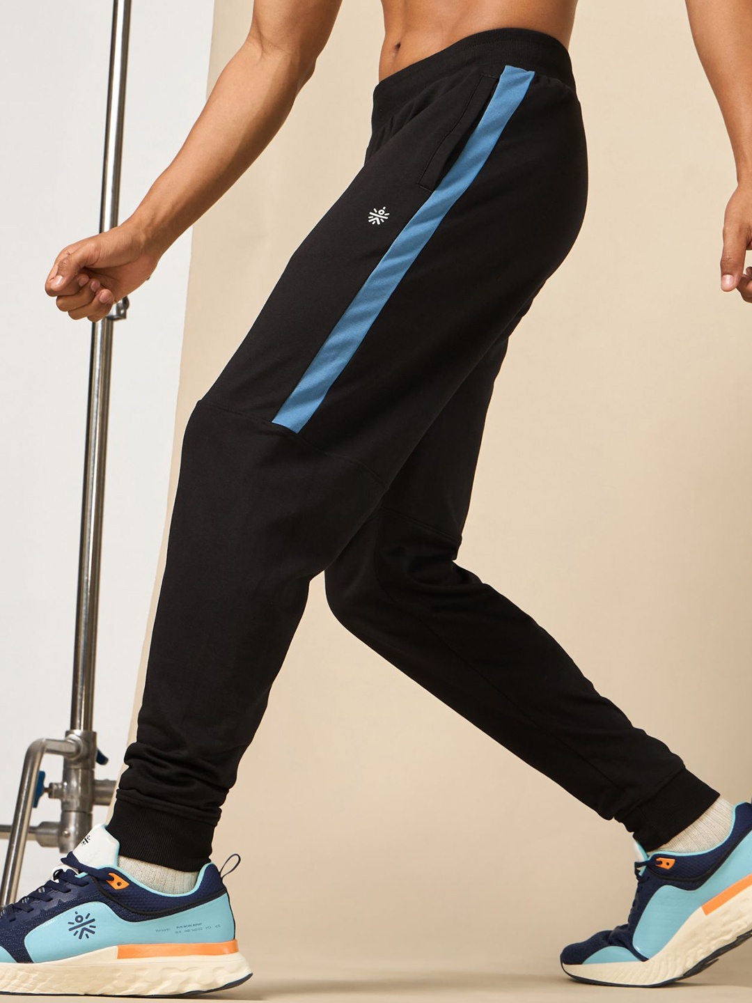 

CULT Men Ultimate Cotton Training Jogger, Black