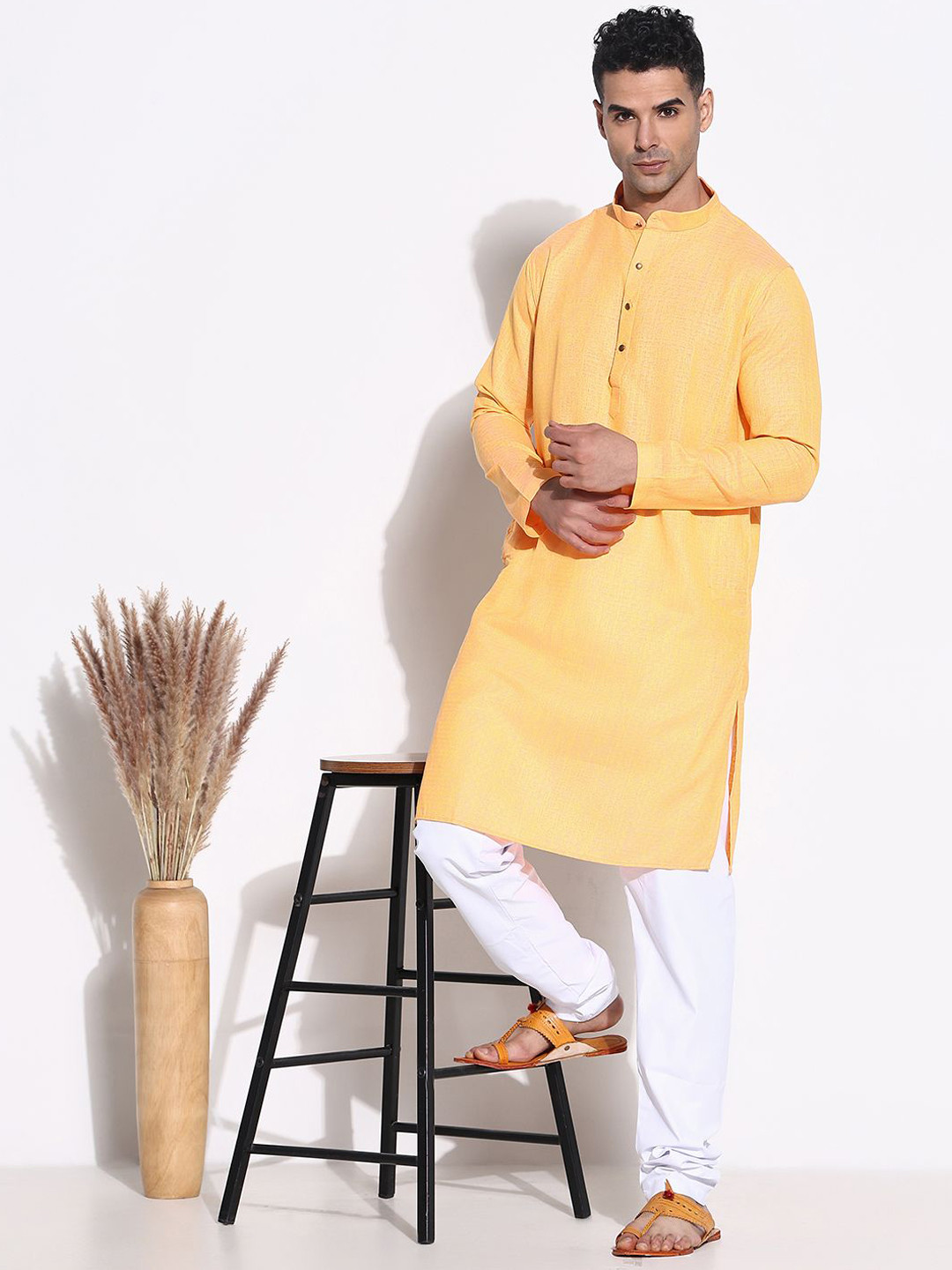 

SHOWOFF Men Regular Kurta with Trousers, Orange