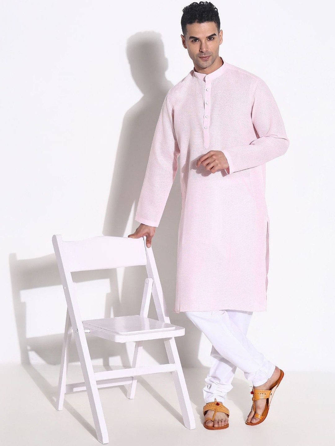 

SHOWOFF Men Regular Kurta with Trousers, Pink