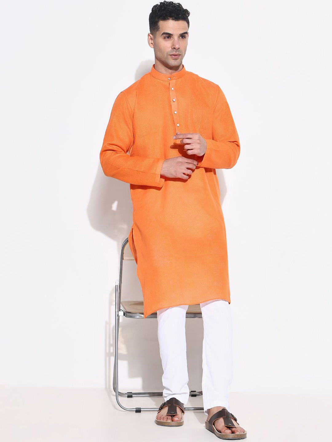 

SHOWOFF Men Regular Kurta with Churidar, Orange