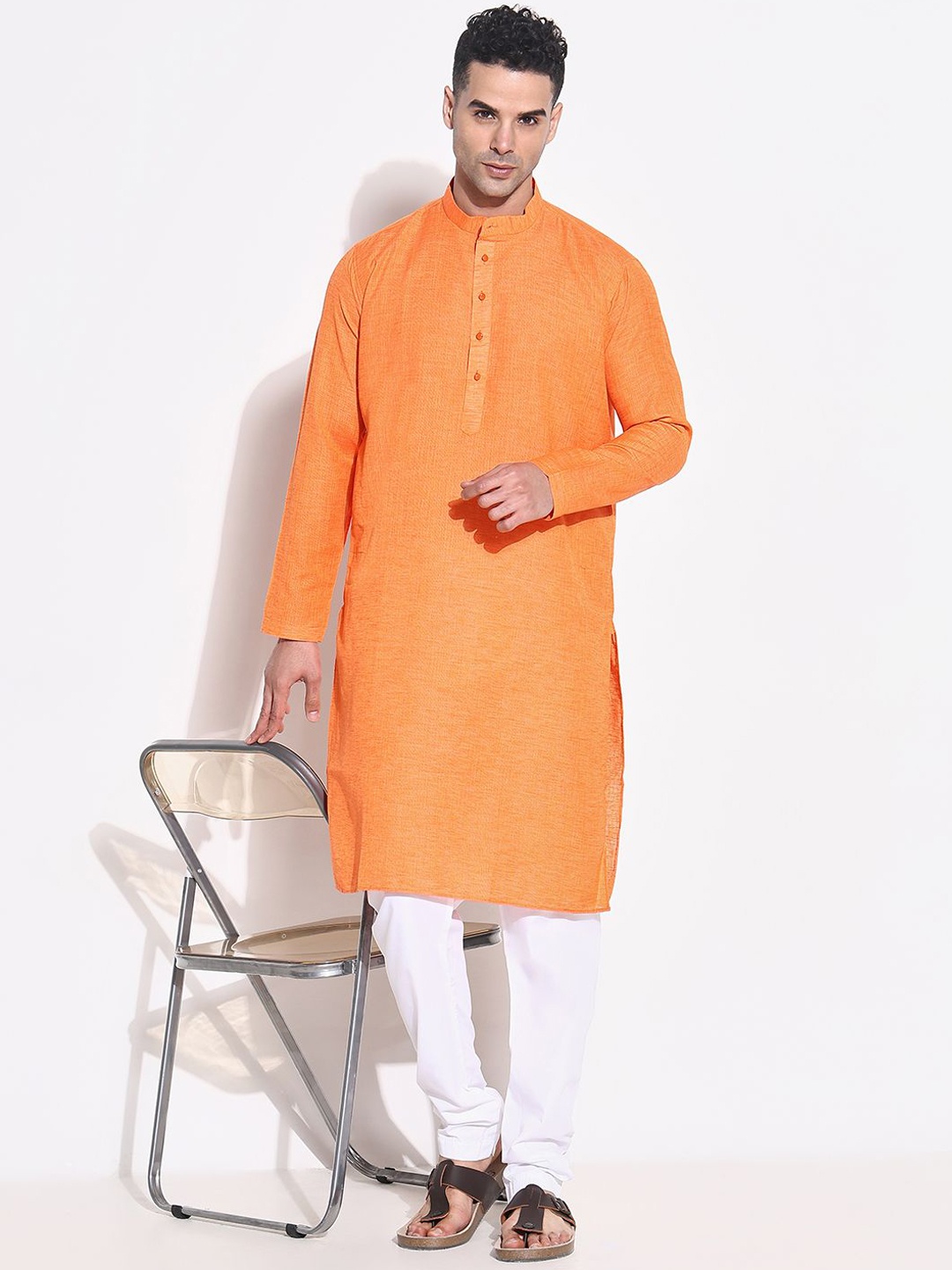 

SHOWOFF Men Regular Kurta with Trousers, Orange