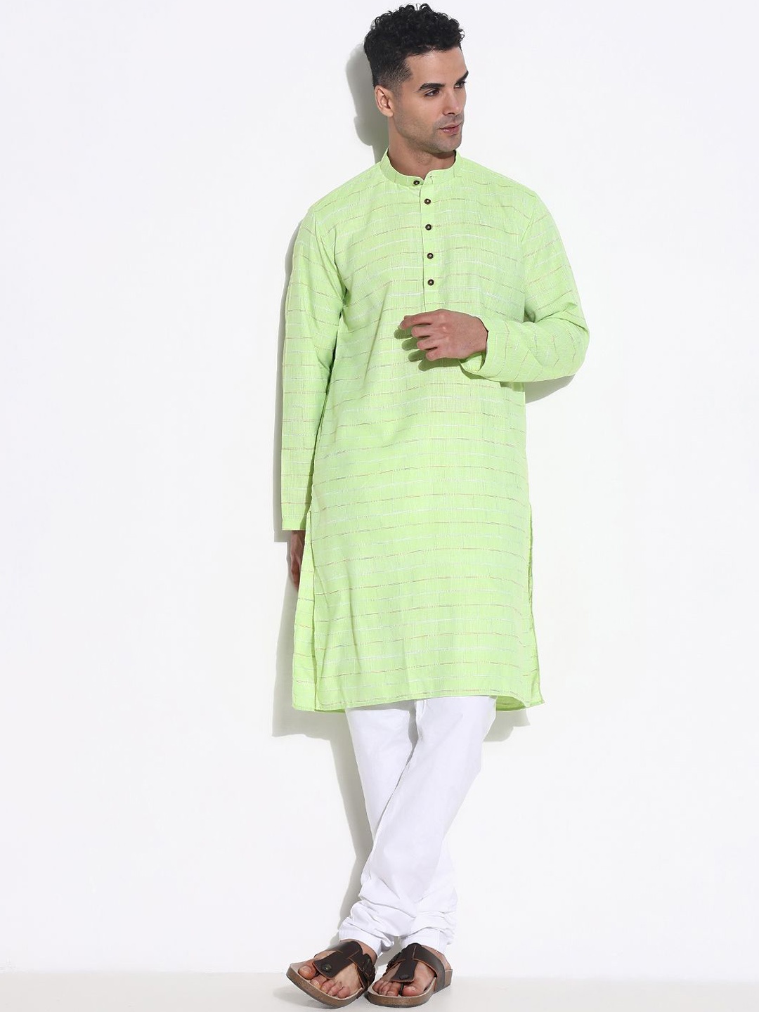 

SHOWOFF Men Striped Regular Kurta with Trousers, Green