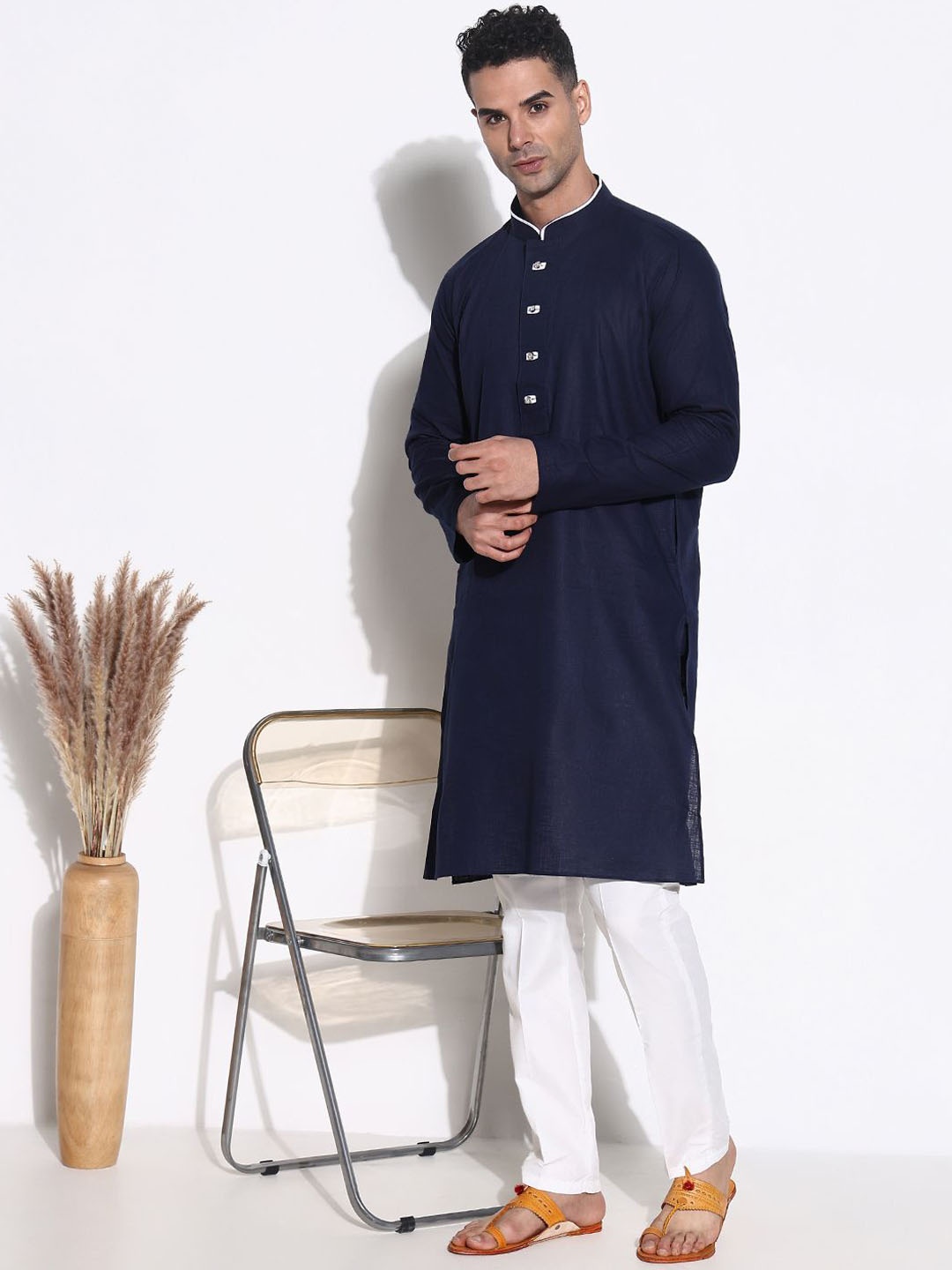

SHOWOFF Men Regular Kurta with Trousers, Navy blue