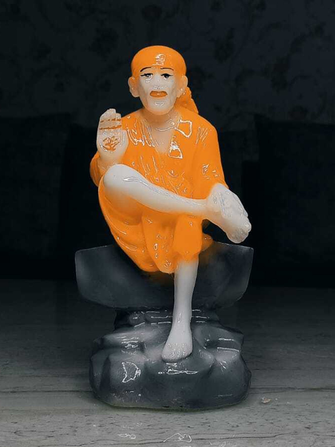

NAYRA HANDICRAFTS Orange Marble Dust Ashirwad Hand Sai Baba Religious Idol Showpiece