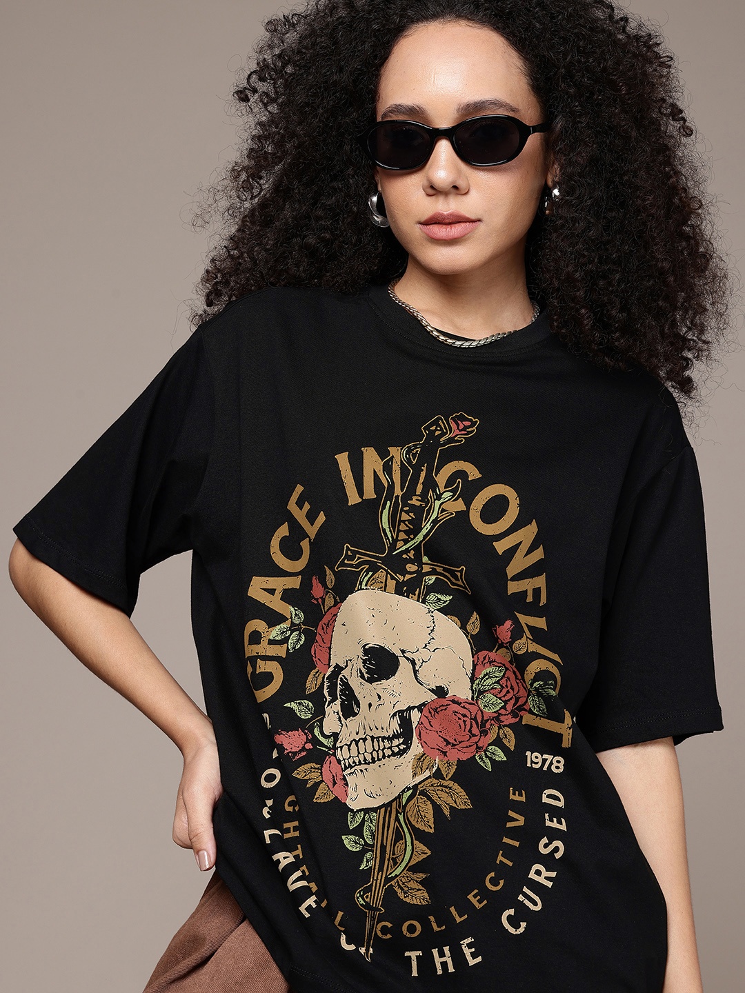 

The Roadster Life Co. Pure Cotton Graphic Printed Oversized T-shirt, Black
