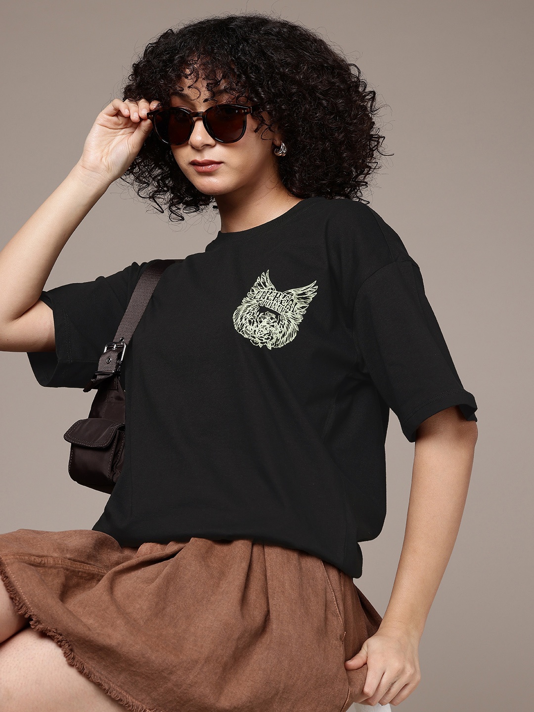 

The Roadster Life Co. Drop-Shoulder Sleeves Oversized Pure Cotton T-shirt, Black