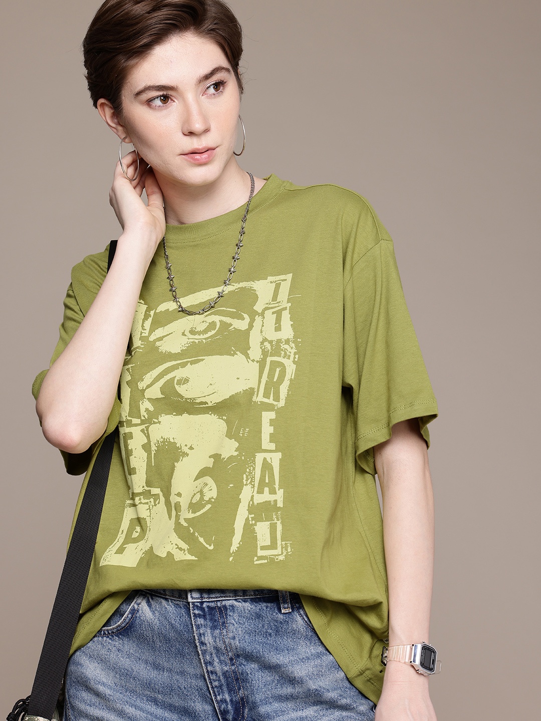 

The Roadster Life Co. Pure Cotton Graphic Printed Oversized T-shirt, Green