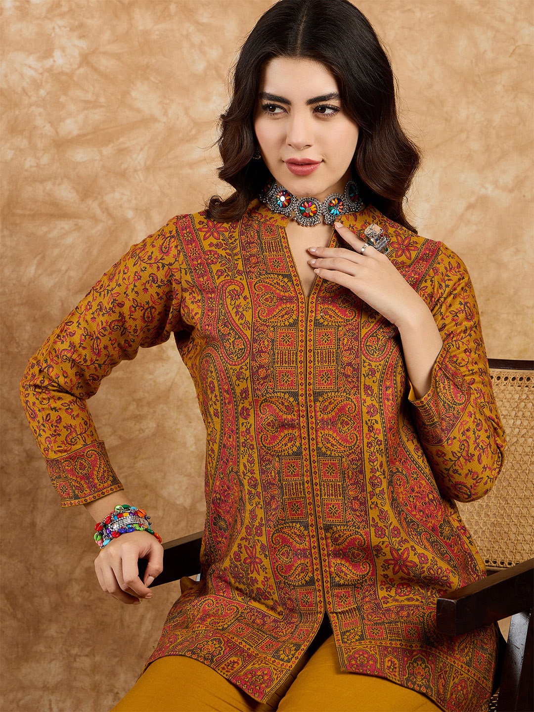 

SAHASIKA Paisley Self Design Mandarin Collar Three-Quarter Sleeves Top & Trouser, Mustard