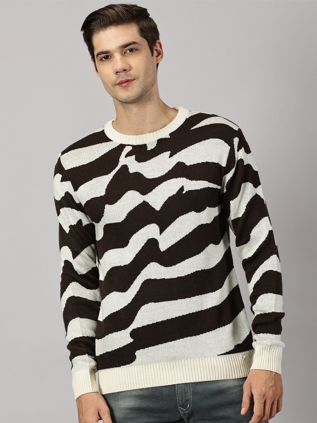 

BLACK BUCK Waves Striped Crew Neck Sweater, White