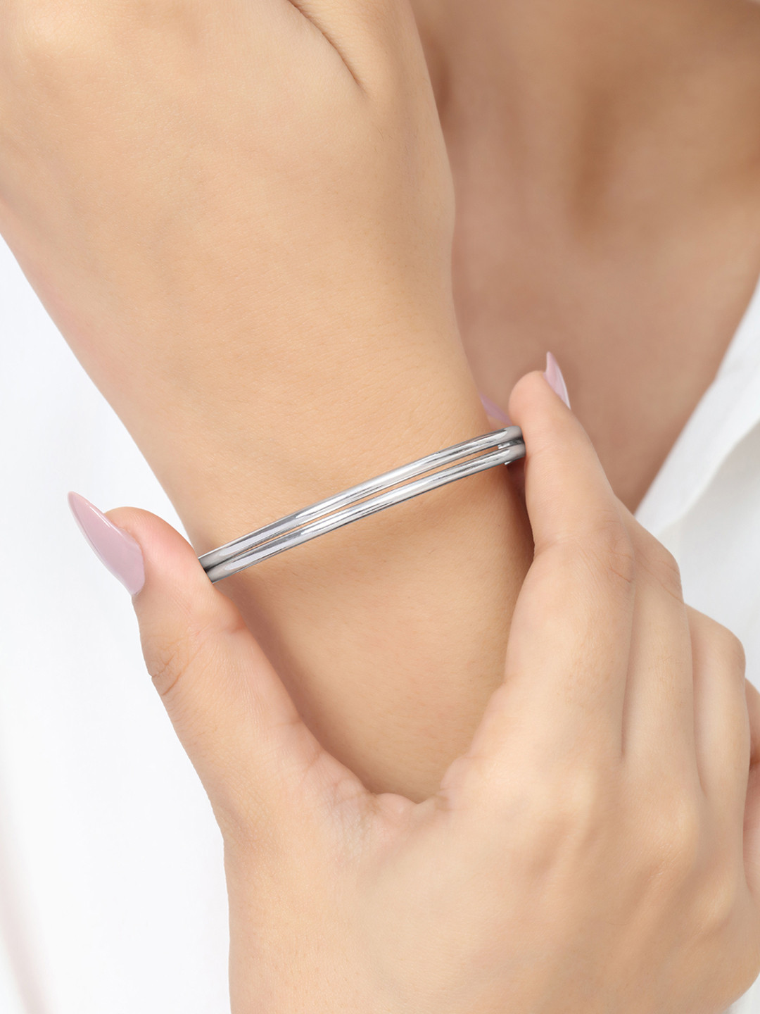 

Zavya 925 Sterling Silver Rhodium-Plated Bangle