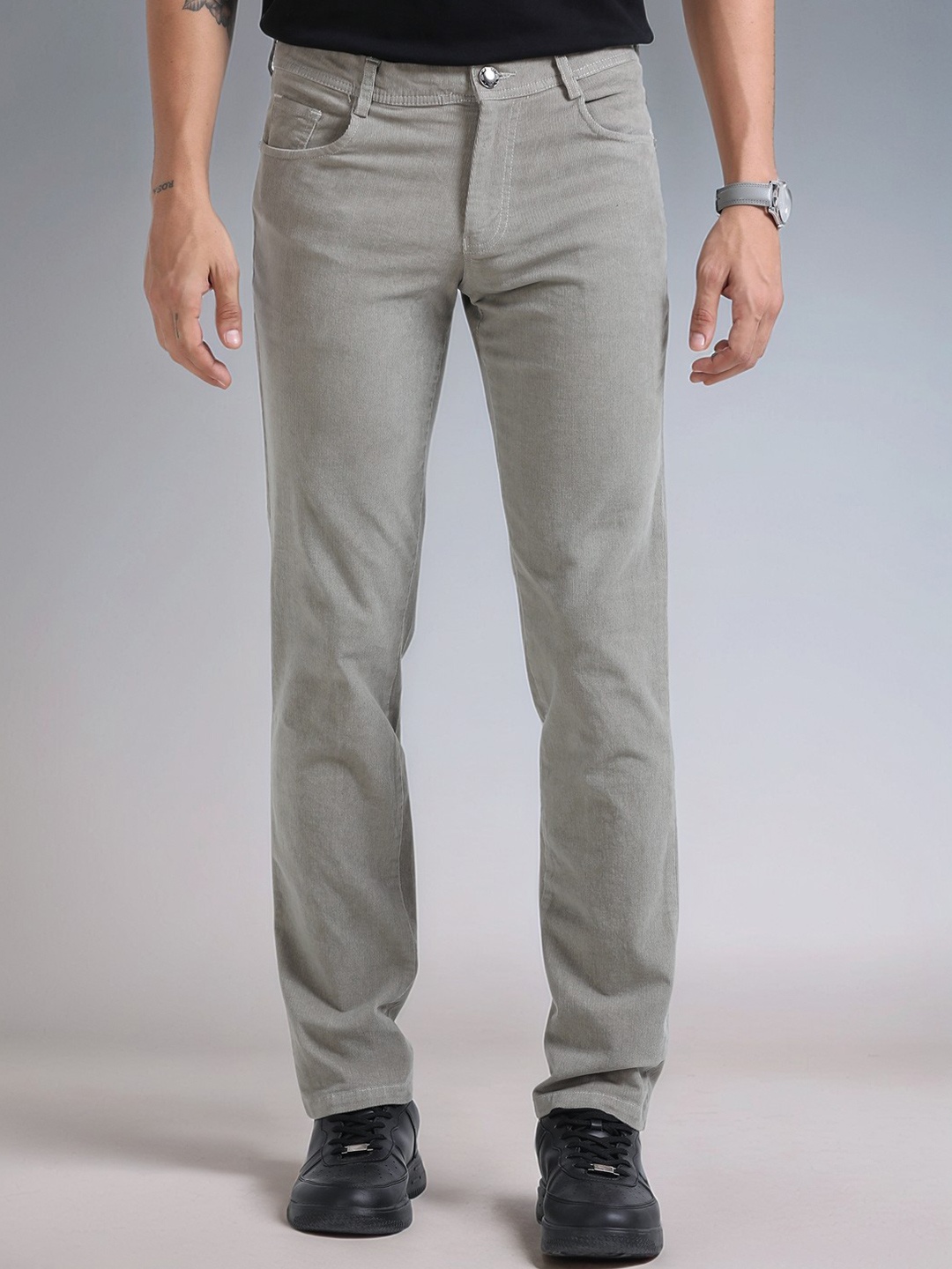 

NEVER NEUD Men Relaxed Straight Fit Corduroy Trousers, Grey