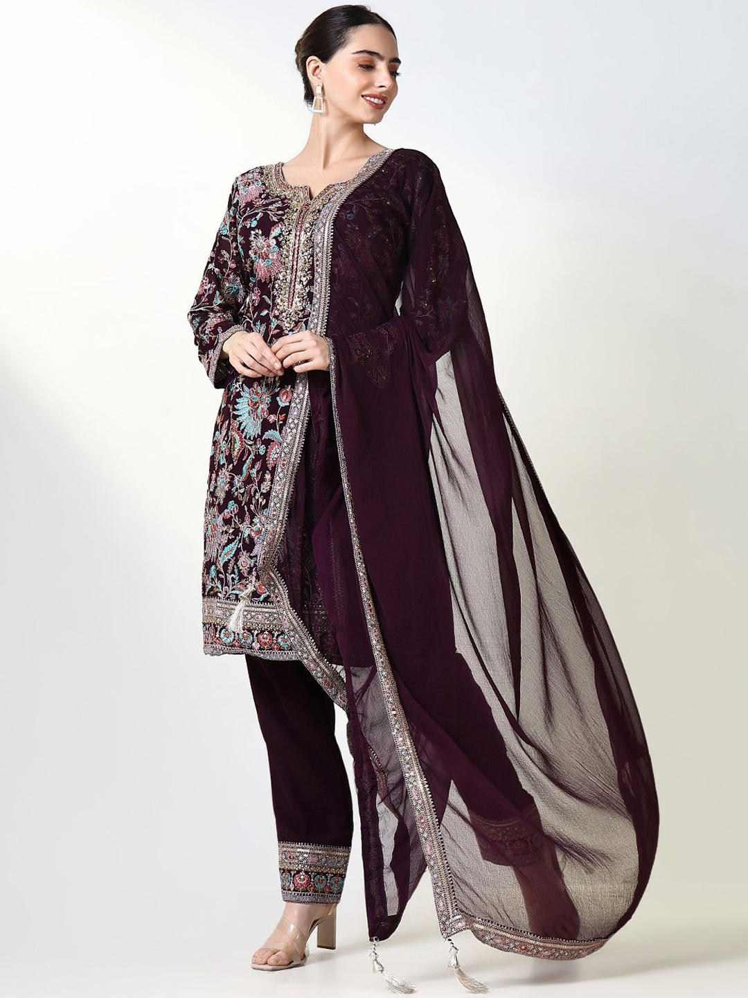 

SHOWOFF Women Embroidered Regular Thread Work Kurta with Trousers & With Dupatta, Purple