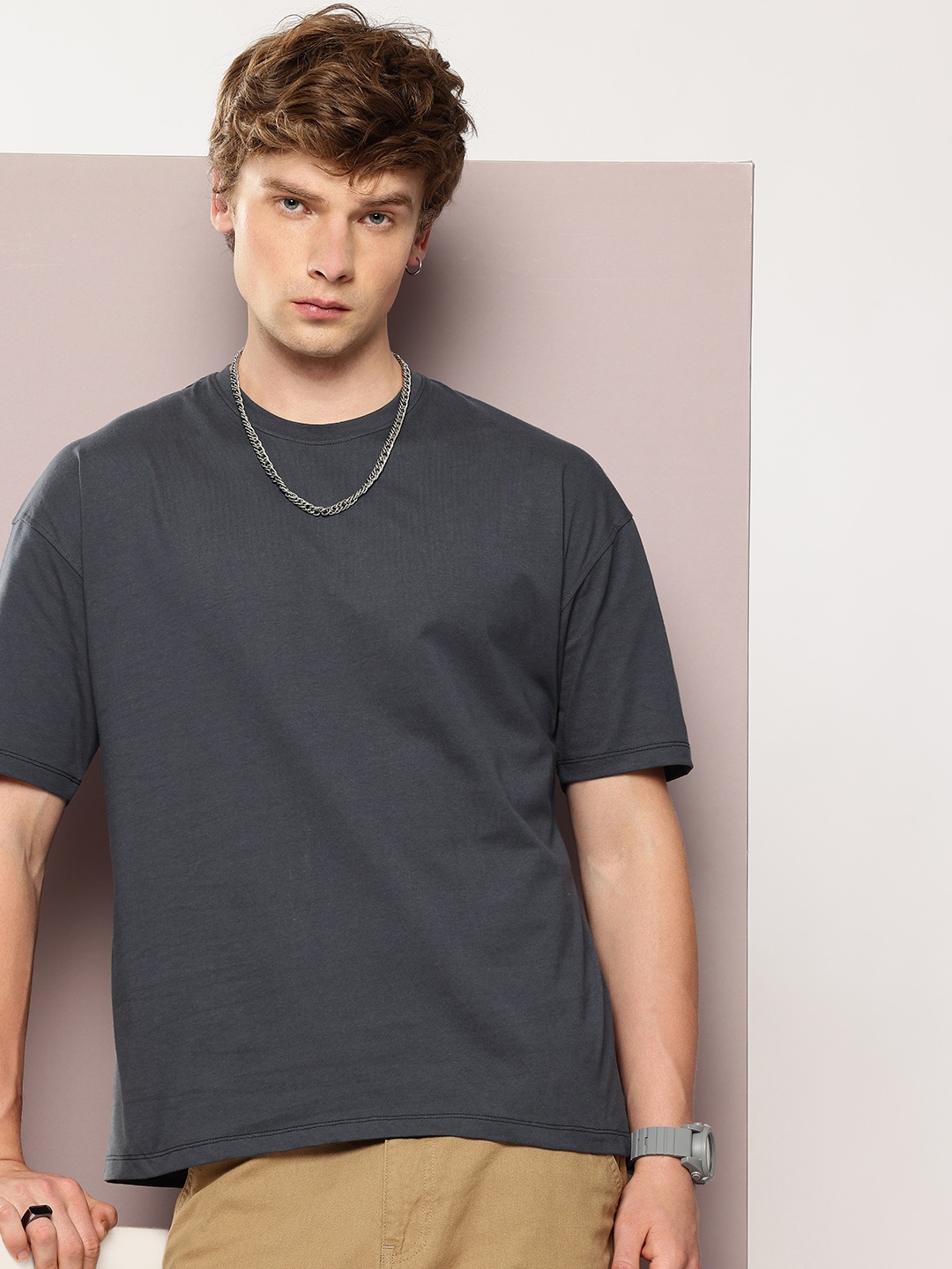 

Kook N Keech Men Drop-Shoulder Sleeves Pure Cotton T-shirt, Charcoal
