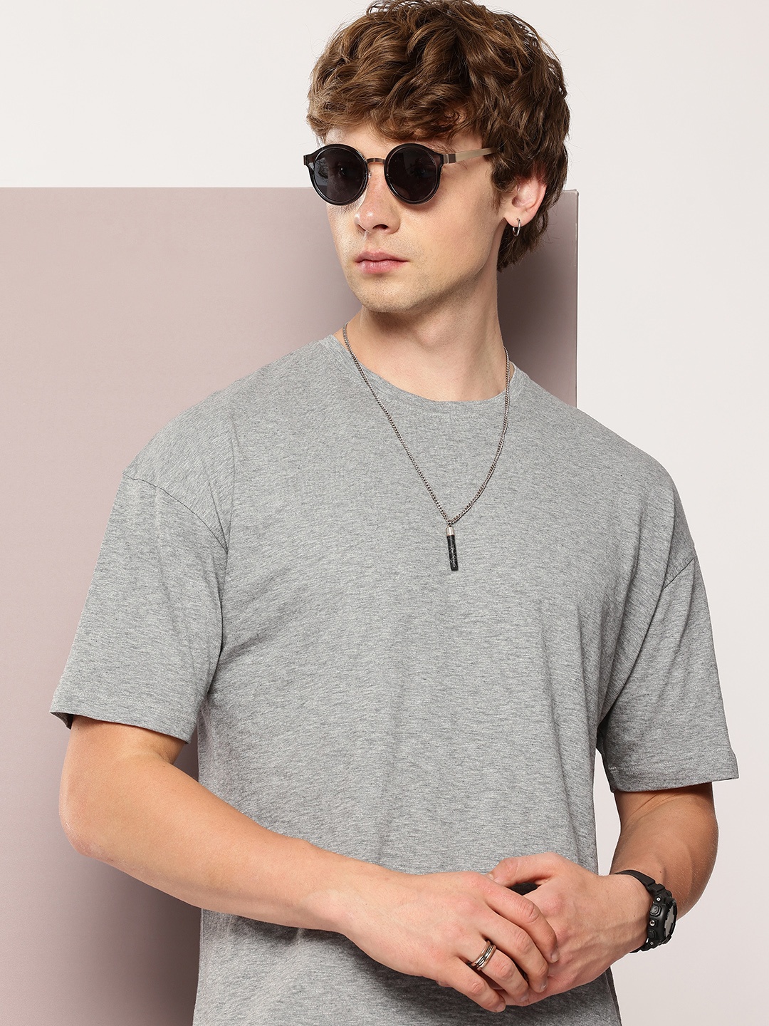 

Kook N Keech Men Drop-Shoulder Sleeves Pure Cotton T-shirt, Grey