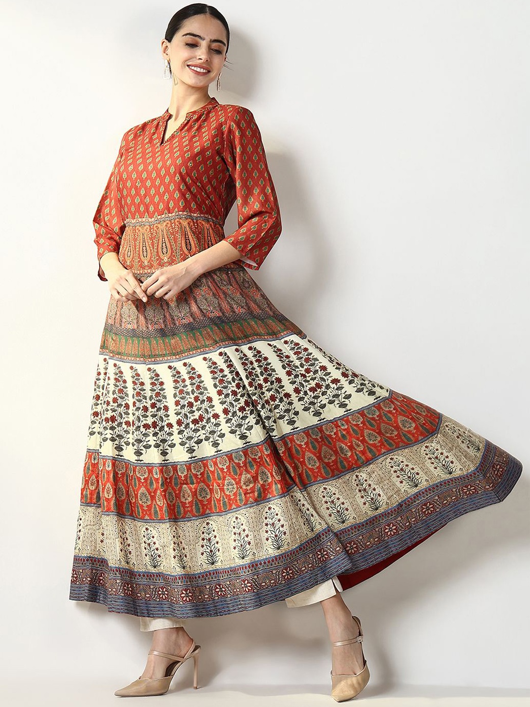 

SHOWOFF Women Ethnic Motifs Printed Indie Prints Anarkali Kurta, Multi