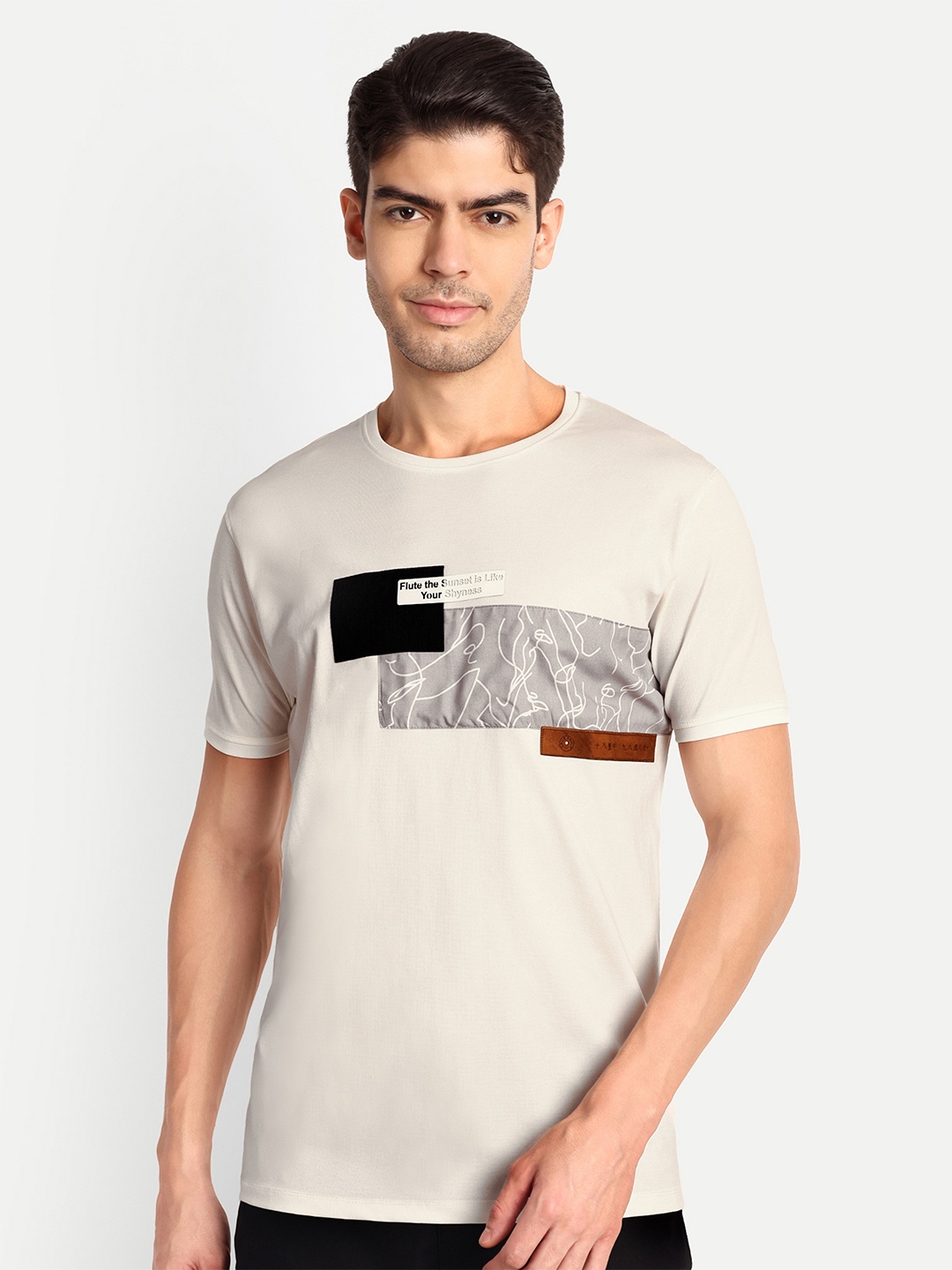 

Lewogle Men Typography Pockets T-shirt, Cream