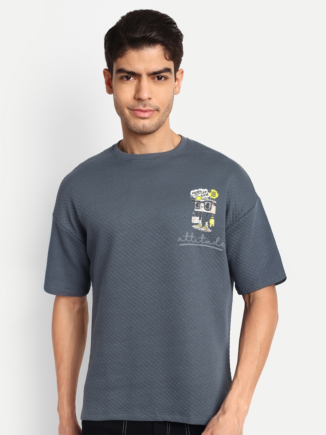 

Lewogle Men Typography Applique T-shirt, Grey