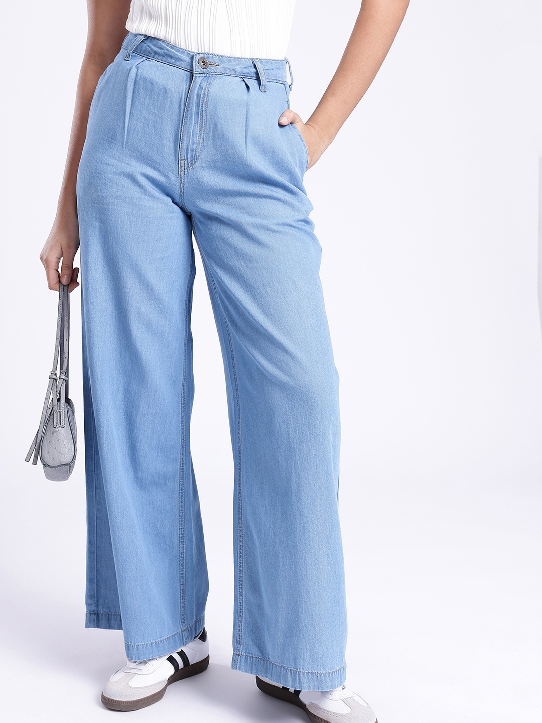 

glitchez Women Street Vibe Pleated Detail Straight Palazzo Fit Jeans, Blue