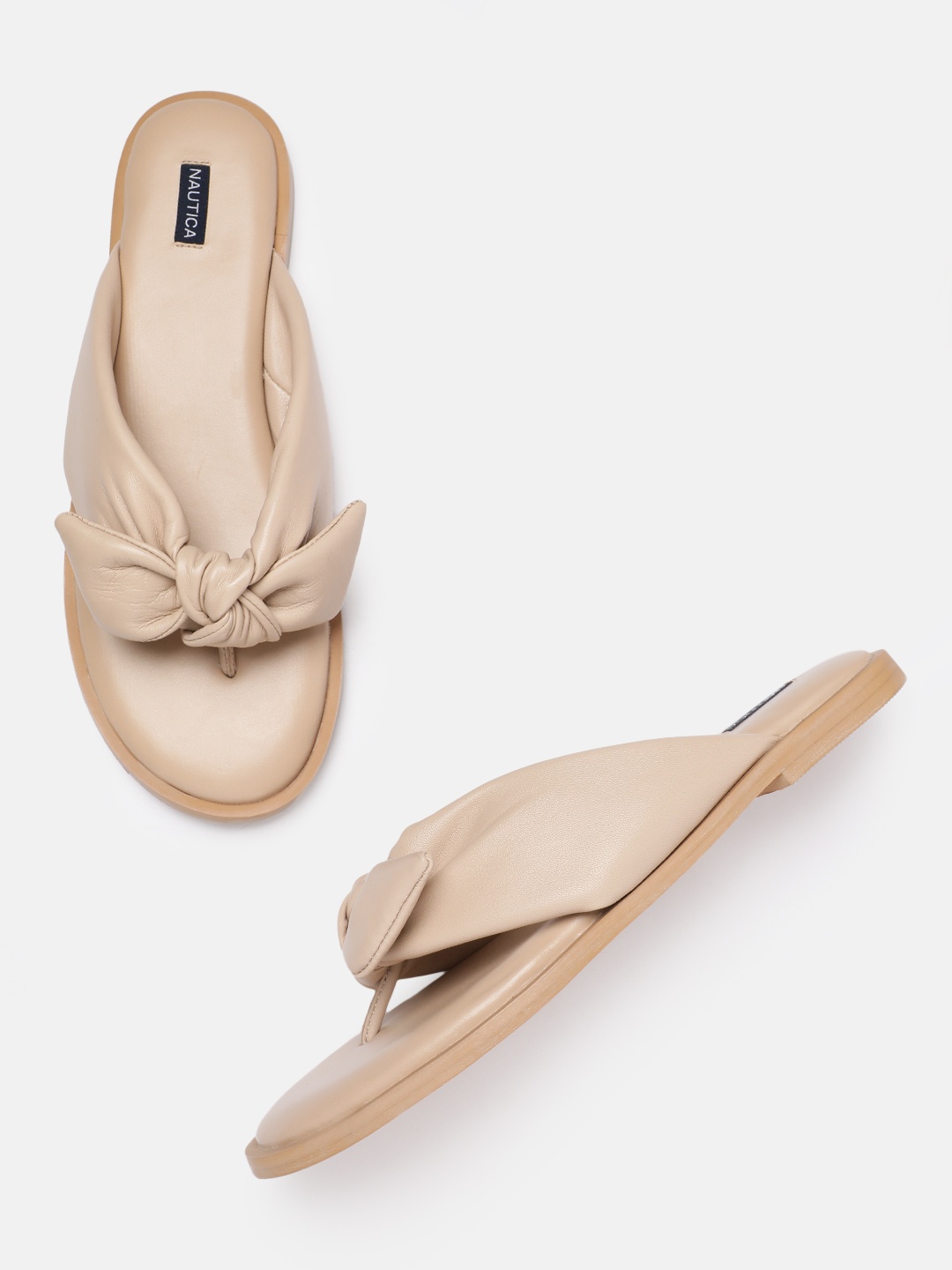 

Nautica Women Open Toe Flats, Beige