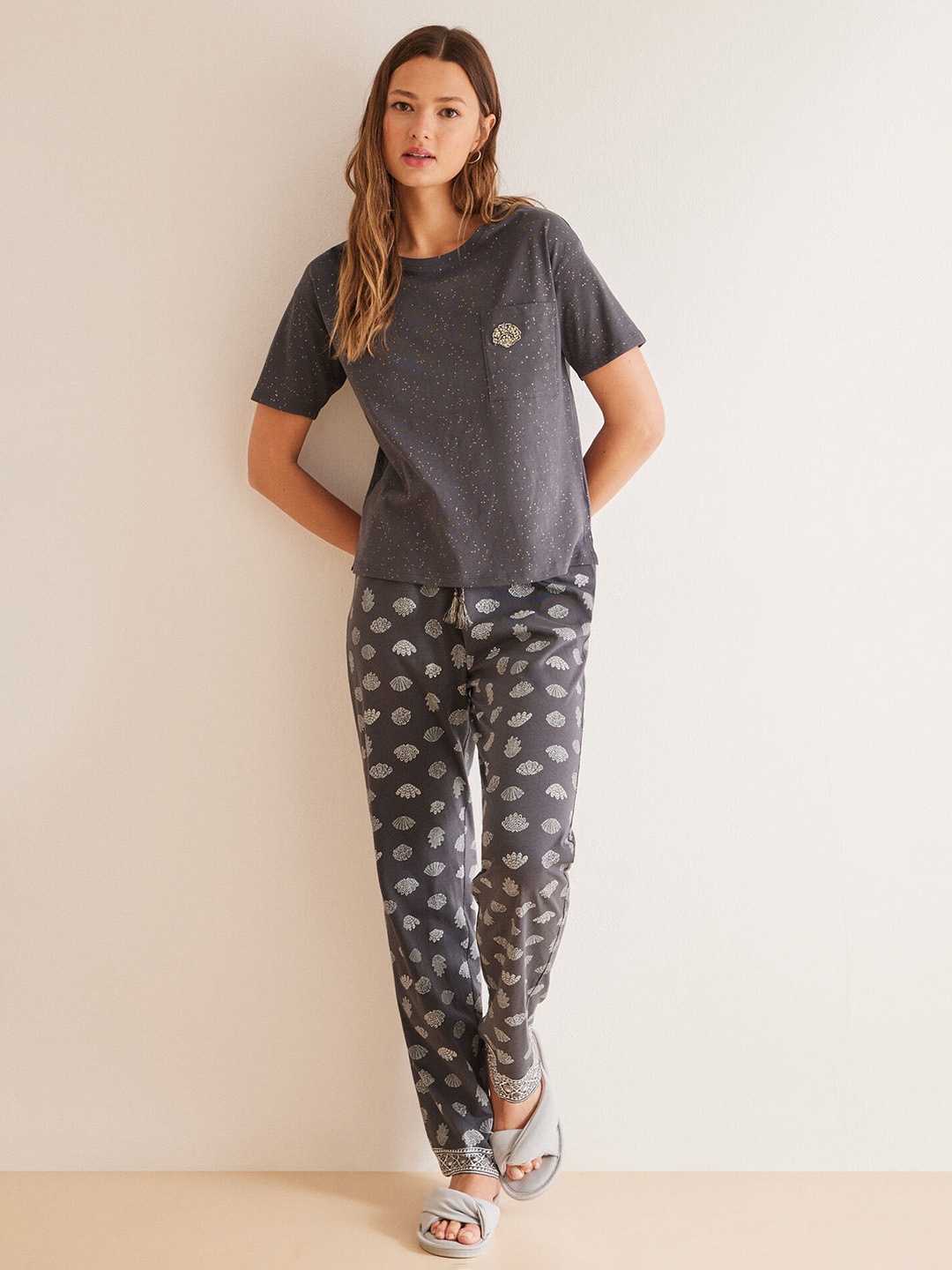 

women'secret Pure Cotton Printed T-Shirt & Pyjamas Night suit, Grey