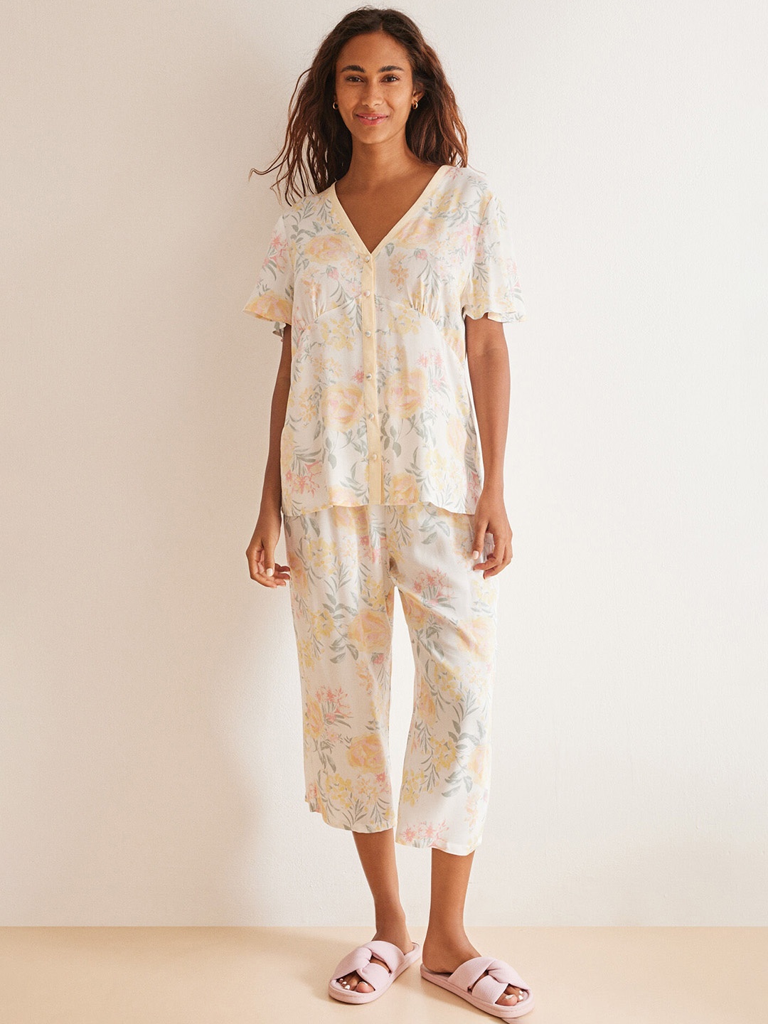 

women'secret Floral Printed Shirt & Pyjamas Night suit, Off white