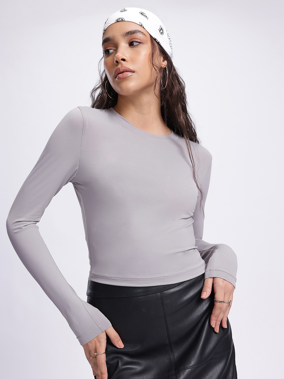 

glitchez Muted Melody Boat Neck Fitted Top, Grey