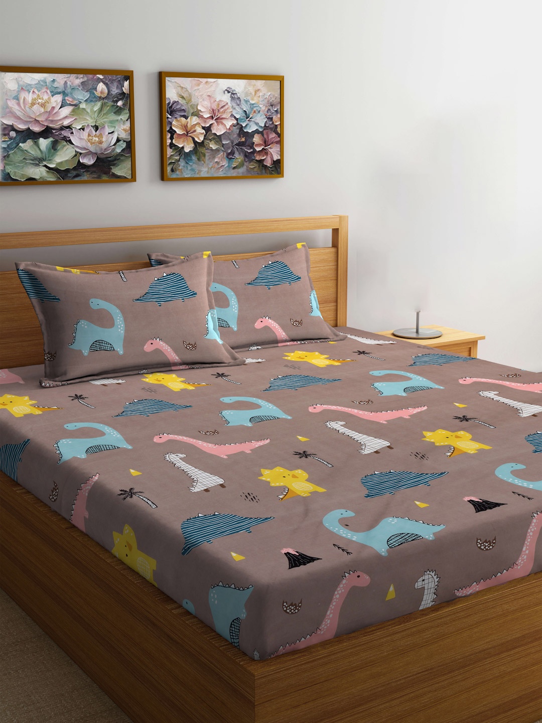 

FABINALIV Brown & Yellow Cartoon Characters 300 TC Fitted King Bedsheet Set 2.50m X 2.25m