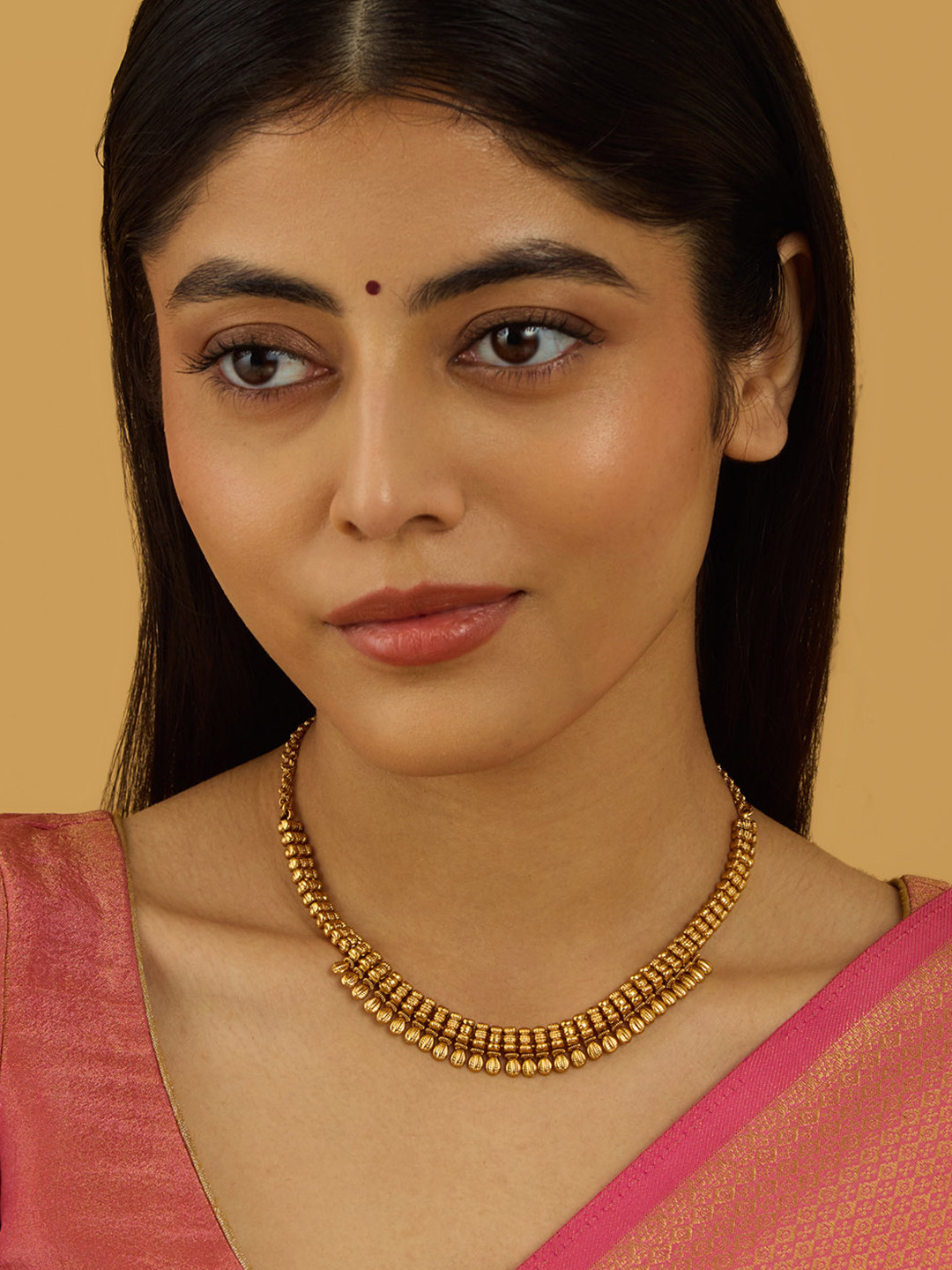 

Kushal's Fashion Jewellery Copper Gold-Plated Antique Necklace, Na