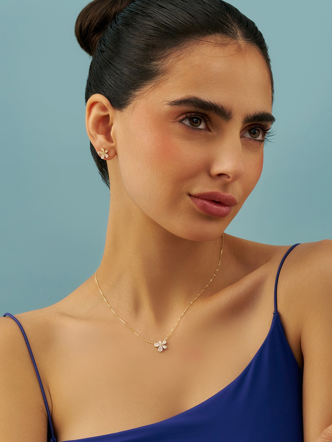 

Kushal's Fashion Jewellery Silver Gold Plated CZ-Stone Studded Jewellery Set