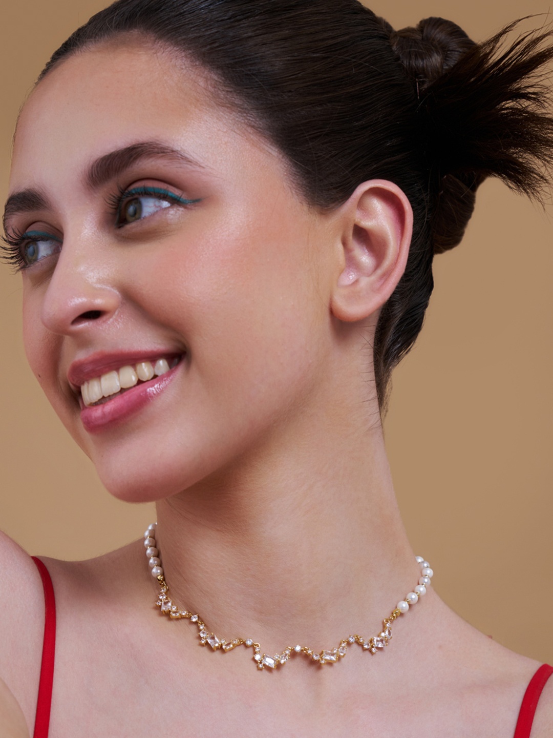 

Kushal's Fashion Jewellery Copper Gold-Plated Necklace
