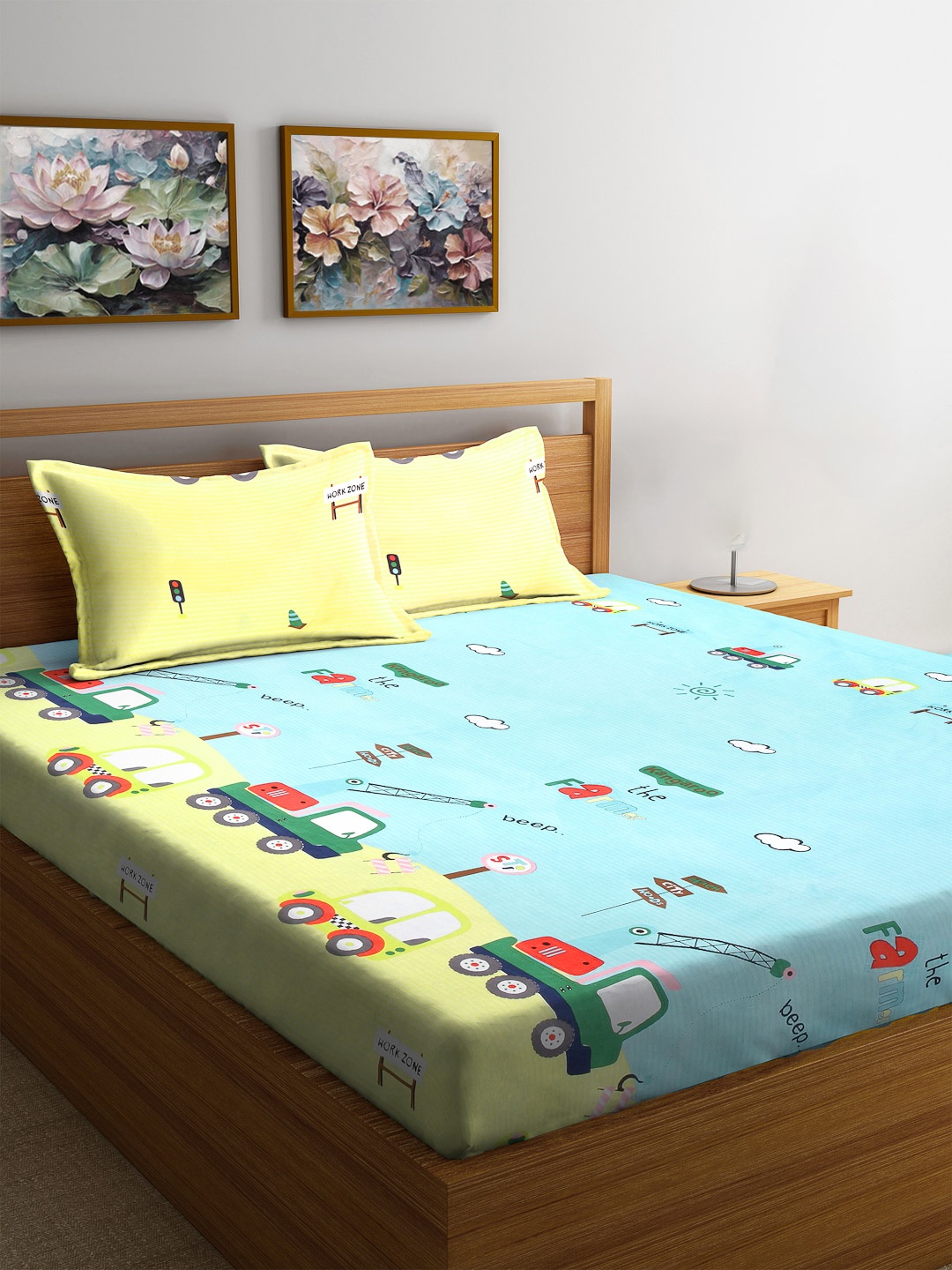 

FABINALIV Yellow & Blue Cartoon Characters 300 TC Fitted King Bedsheet Set 2.50m X 2.25m