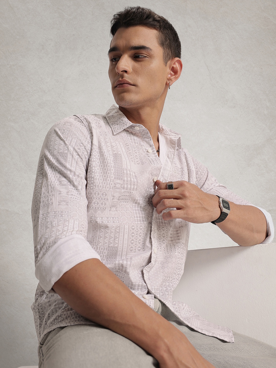 

WROGN Opaque Geometric Printed Casual Shirt, Grey